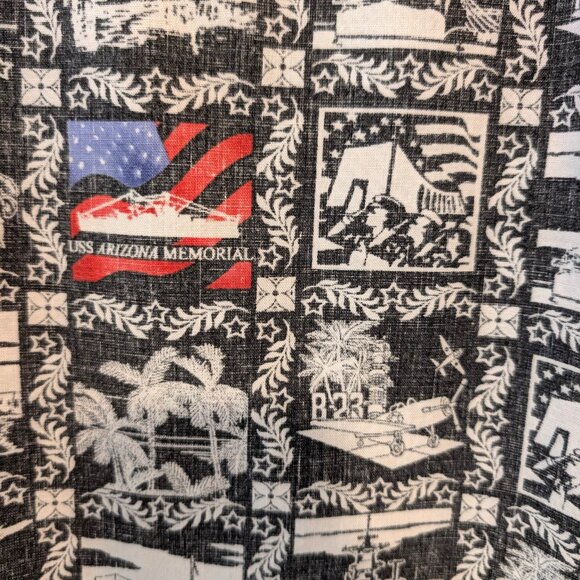 Hilo Hattie Vintage Mens Sz M USS Arizona Memorial Reverse Print Button Up Shirt - Picture 6 of 8